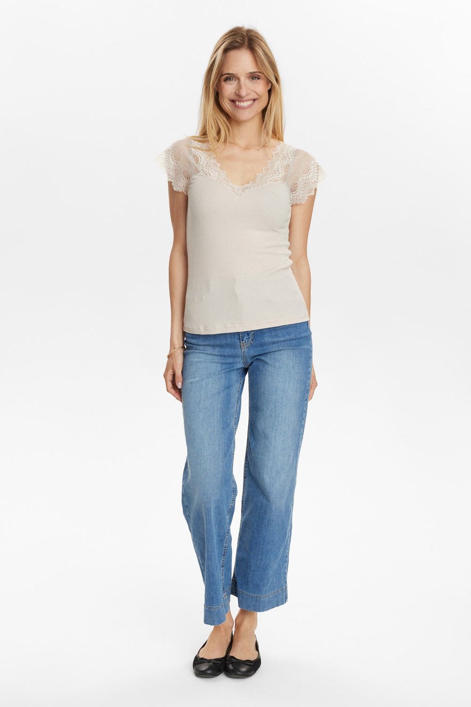 Top Nusirri beige