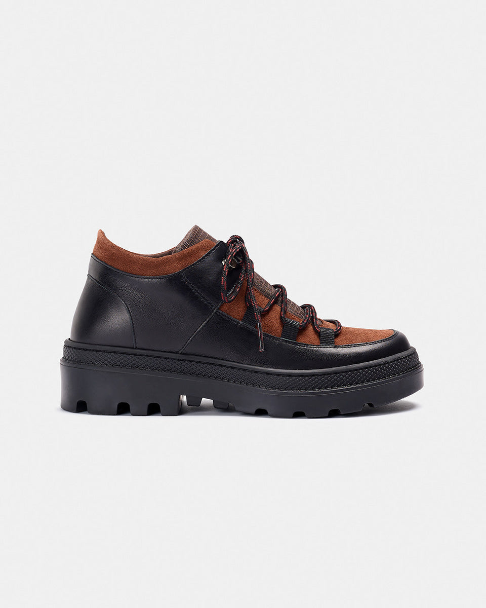 Bota Abra negra cuadros