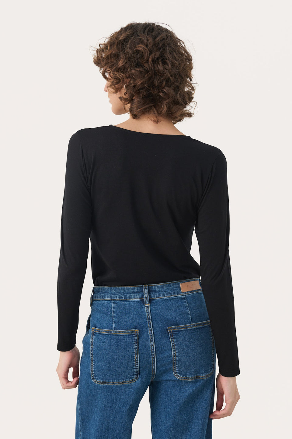 Camiseta Nemajas negra