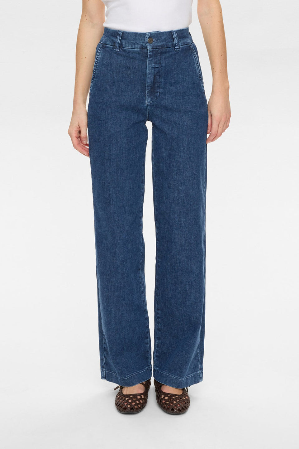 Nuamber jeans