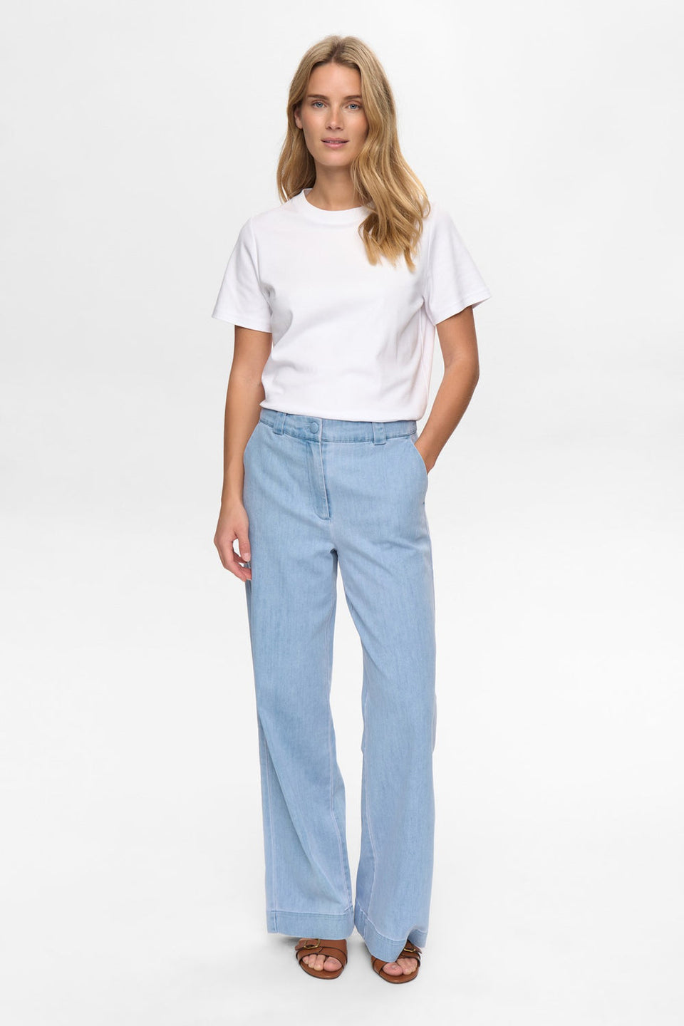 Pantalón Nualetta light blue