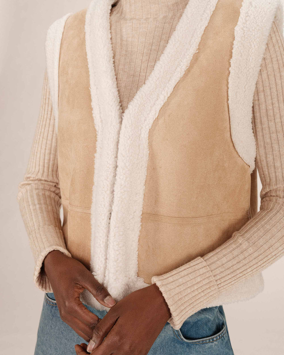 Chaleco Sable camel