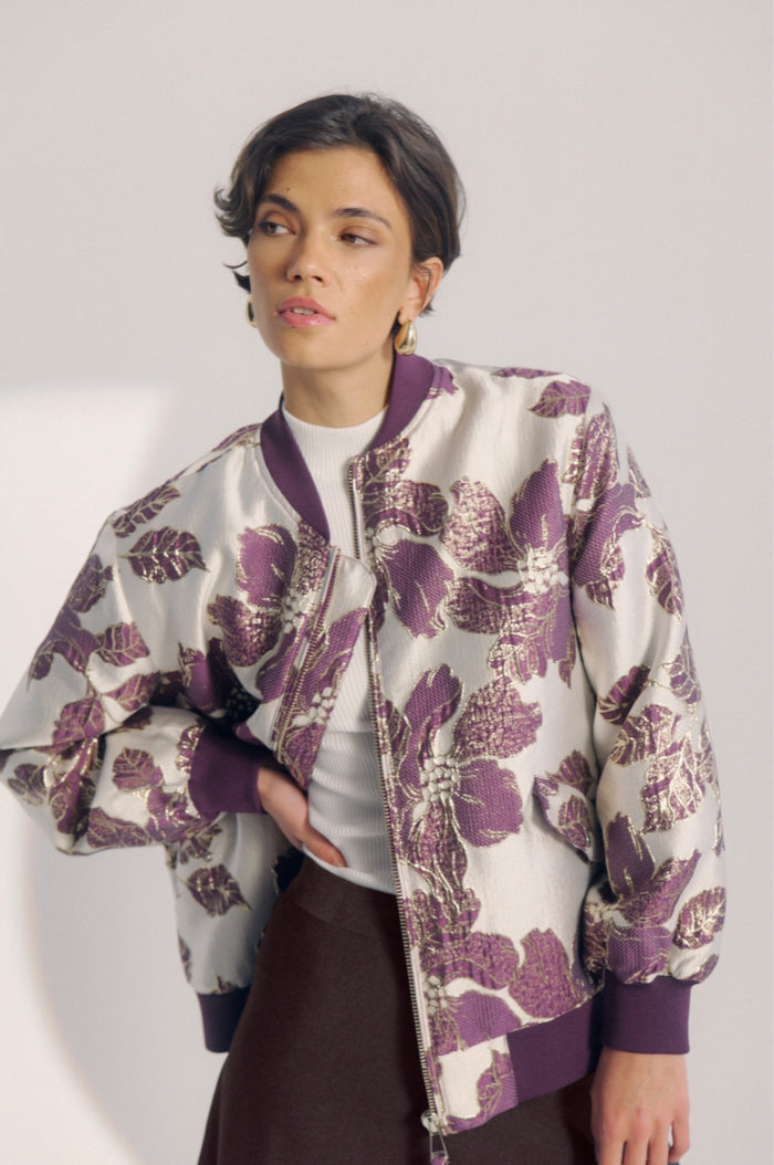 Bomber Nuyara