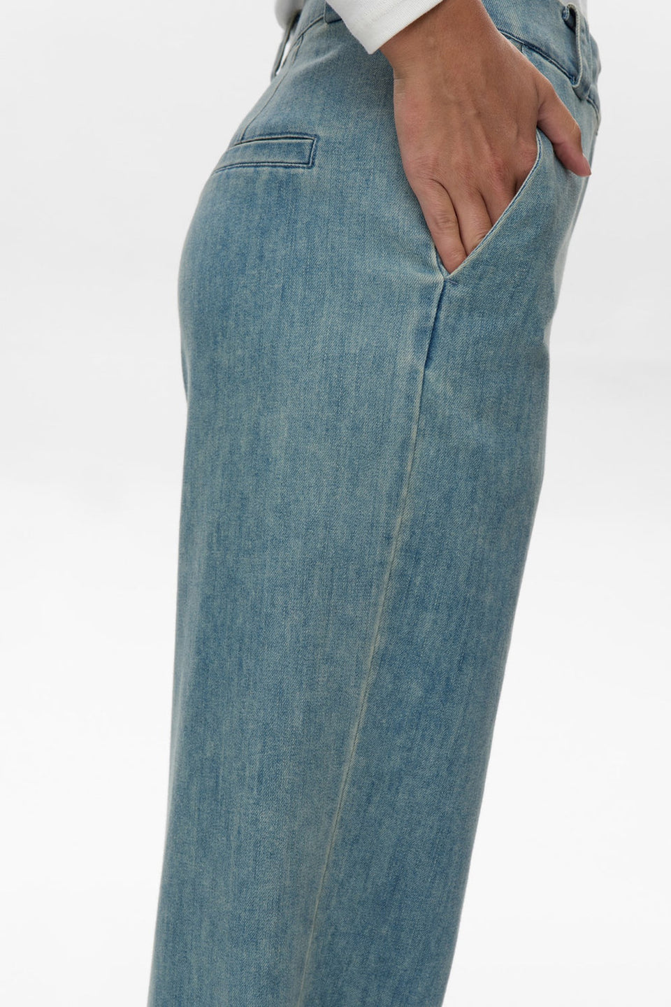 Pantalón Nualetta azul claro